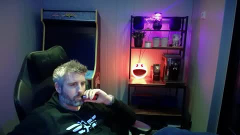 anonymousblokeuk online show from 01-03-25, 04:27