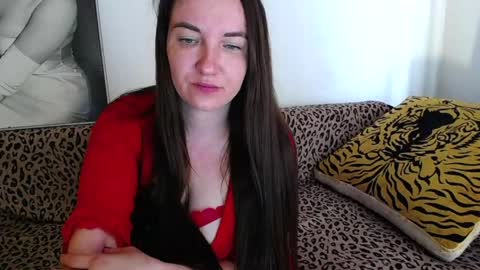anora_ online show from 05-03-26, 06:41