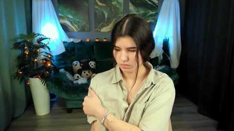 Anora online show from 10-10-25, 06:40