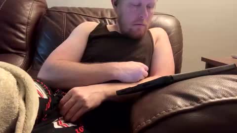 Snapshot of anrkissed chatting on 03-09-26, 08:07 anarchist online show from 03-09-26, 08:07