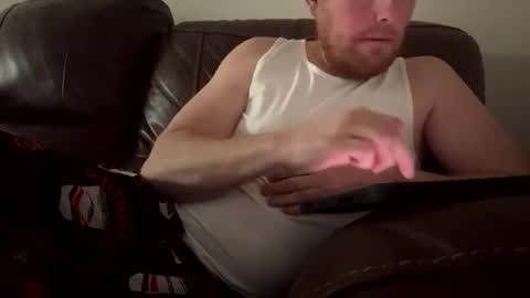 Snapshot of anrkissed chatting on 03-12-26, 11:33 anarchist online show from 03-12-26, 11:33