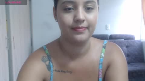 Snapshot of anthonela_queen chatting on 11-28-25, 12:52 Anthonela Queen online show from 11-28-25, 12:52