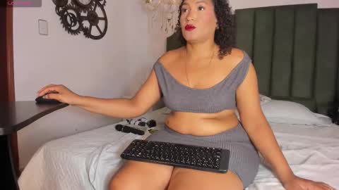 anthonela online show from 03-16-26, 03:56