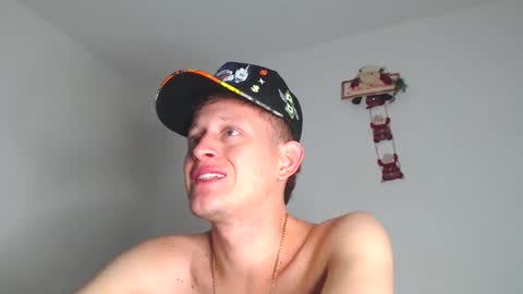 leon online show from 12-15-24, 01:35
