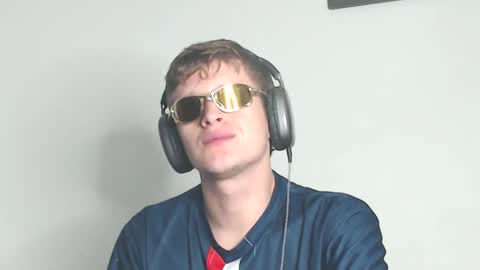 leon online show from 01-21-25, 06:11