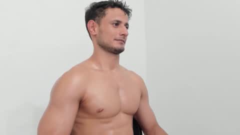 Adonys Creeb online show from 10-23-25, 09:24