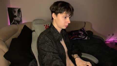 Snapshot of anthonycutie chatting on 01-16-26, 04:38 Anthony online show from 01-16-26, 04:38