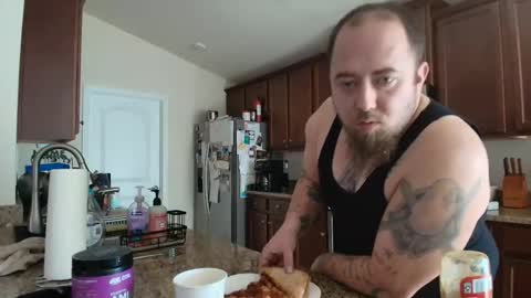 anthonygiacomazzo1 online show from 12-14-25, 05:18