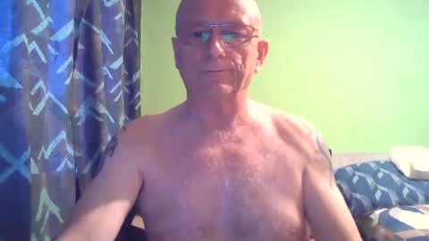 antmatt2025 online show from 10-31-25, 04:52