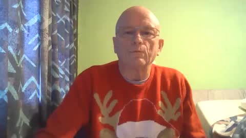 antmatt2025 online show from 12-17-25, 09:15