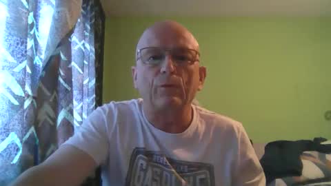 Snapshot of antmatt2025 chatting on 04-29-26, 08:29 antmatt2025 online show from 04-29-26, 08:29