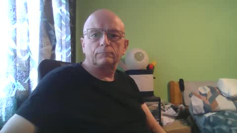 Snapshot of antmatt2025 chatting on 05-01-26, 03:49 antmatt2025 online show from 05-01-26, 03:49