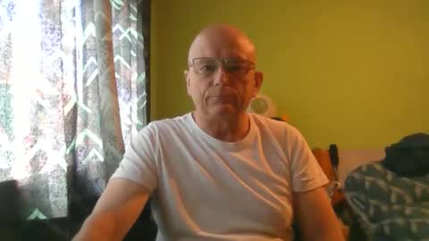 Snapshot of antmatt2025 chatting on 05-13-26, 12:35 antmatt2025 online show from 05-13-26, 12:35
