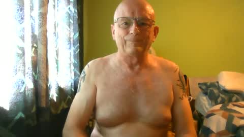 Snapshot of antmatt2025 chatting on 06-26-26, 03:38 antmatt2025 online show from 06-26-26, 03:38