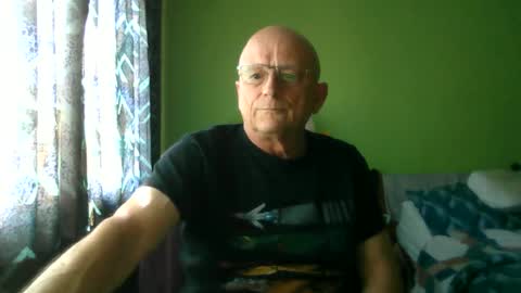 Snapshot of antmatt2025 chatting on 07-03-26, 04:24 antmatt2025 online show from 07-03-26, 04:24