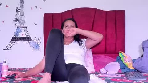 Snapshot of anto055 chatting on 05-07-26, 12:27 Antonella online show from 05-07-26, 12:27