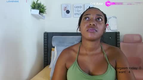 Snapshot of anto_nella97 chatting on 09-29-25, 05:51 Antonella online show from 09-29-25, 05:51