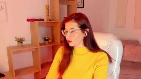 Snapshot of antoneella__ chatting on 10-26-25, 12:11 Antonella online show from 10-26-25, 12:11