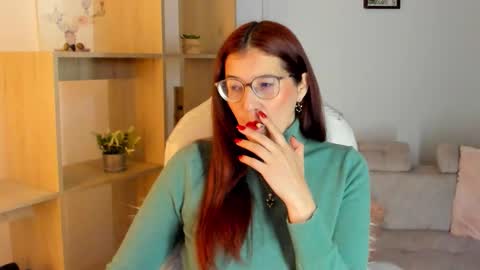 Snapshot of antoneella__ chatting on 11-14-25, 12:15 Antonella online show from 11-14-25, 12:15