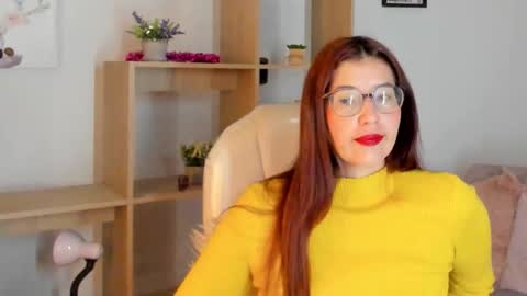 Snapshot of antoneella__ chatting on 11-27-25, 12:07 Antonella online show from 11-27-25, 12:07
