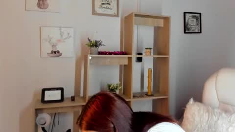 Snapshot of antoneella__ chatting on 11-28-25, 12:08 Antonella online show from 11-28-25, 12:08