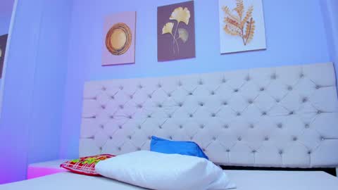 Antonella online show from 01-28-25, 04:18