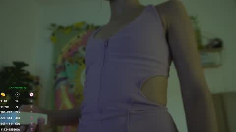 Nell. online show from 12-06-24, 04:03