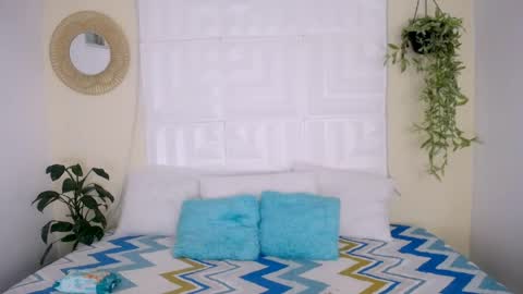 antonella online show from 04-23-26, 01:18