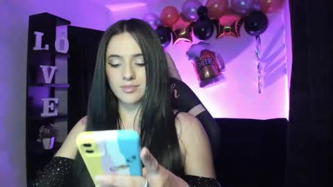 antonella  online show from 09-27-25, 08:47