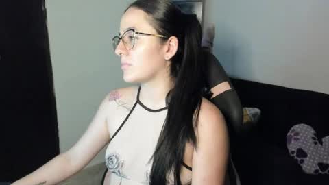 Snapshot of antonella_naughty1 chatting on 05-29-26, 08:29 antonella online show from 05-29-26, 08:29