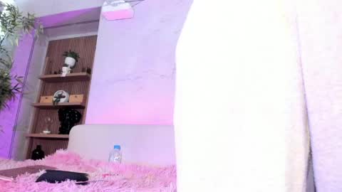 Antonella Rossi online show from 05-23-26, 08:02