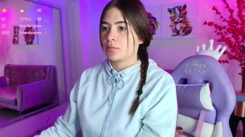 Antonella  online show from 11-13-25, 03:38