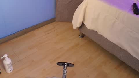 Antonella online show from 03-13-26, 04:52