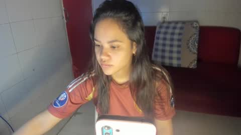 Snapshot of antonellakling_ chatting on 01-10-25, 08:29 ANTONELLA online show from 01-10-25, 08:29