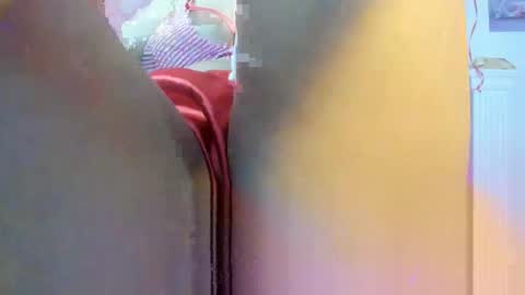 Snapshot of antonellakling_ chatting on 02-16-25, 03:27 ANTONELLA online show from 02-16-25, 03:27