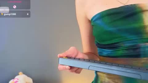 Antonella  online show from 11-29-25, 01:58