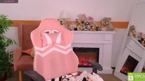 antonia_ferrero online show from 11-09-25, 06:55