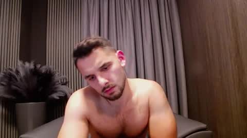 HI My name is Antonio online show from 11-16-25, 08:14