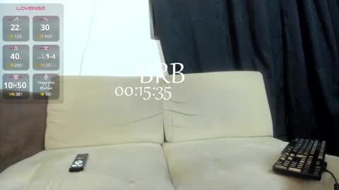 Snapshot of antony_bigdick_ chatting on 10-26-25, 02:06 Juan Camilo online show from 10-26-25, 02:06