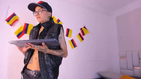 antony_d_ossa online show from 06-21-26, 09:06