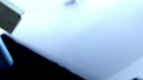 Instagram miguelangel1802  online show from 02-14-26, 07:21