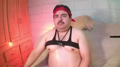 Snapshot of anuarfox chatting on 08-08-26, 11:18 AnuarFox online show from 08-08-26, 11:18