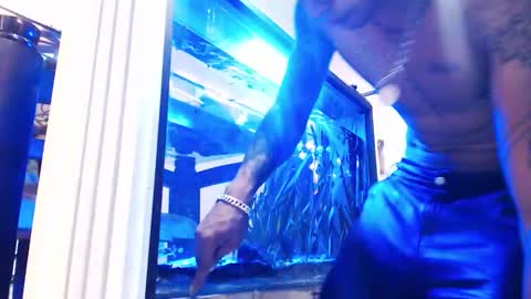 Snapshot of anubis_inpu chatting on 10-12-25, 01:48 anubis_inpu online show from 10-12-25, 01:48