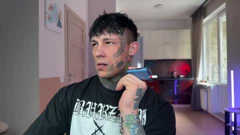 Tom online show from 04-22-26, 06:38