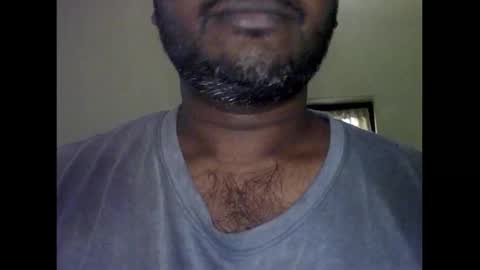 Snapshot of anukumaranuuu chatting on 11-19-25, 06:13 Anuloves online show from 11-19-25, 06:13