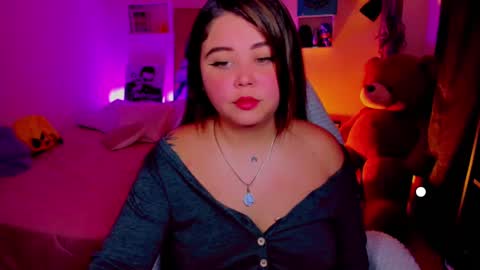   Independent model  online show from 03-03-25, 02:36