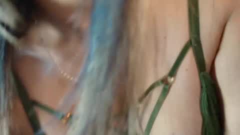 Snapshot of any_mour chatting on 11-12-25, 05:57 any mour online show from 11-12-25, 05:57