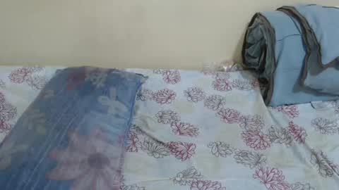 Snapshot of anya_h chatting on 07-08-26, 11:53 Gracious online show from 07-08-26, 11:53