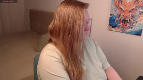 Snapshot of anya_muna chatting on 12-18-24, 10:57 Anya Muna online show from 12-18-24, 10:57