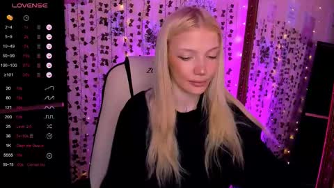 Anya online show from 03-13-26, 02:40